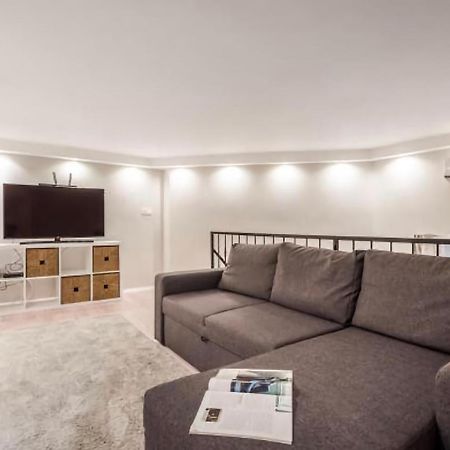 Ferienwohnung Akacfa 62 Dowtown 2Br Wifi+Ac Budapest Exterior foto